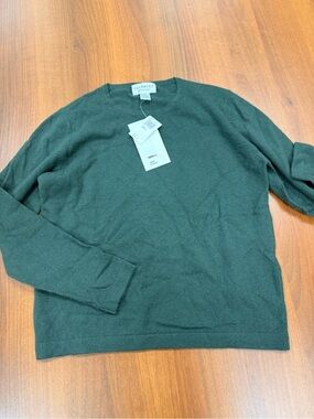 Sutton cashmere crewneck